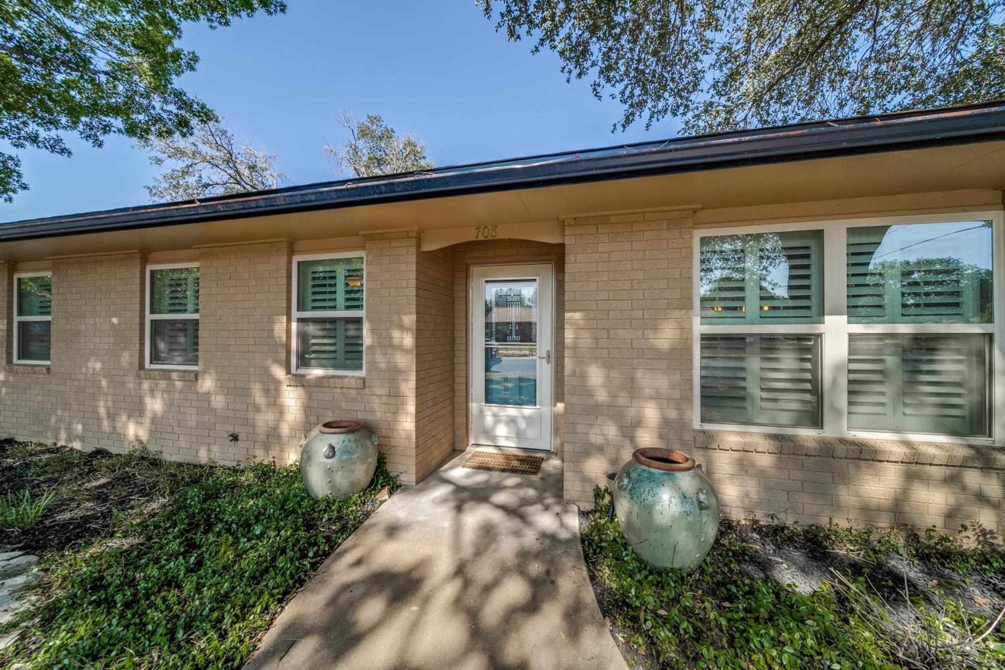Charming Pet Friendly 4 Bdrm Home Mins To Main St And Wineries Фредеріксбург Екстер'єр фото